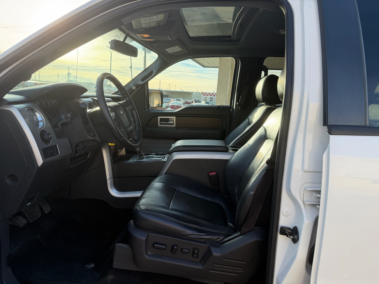 Ford F-150 Lariat SuperCrew 6.5-ft. Bed 4WD 2014