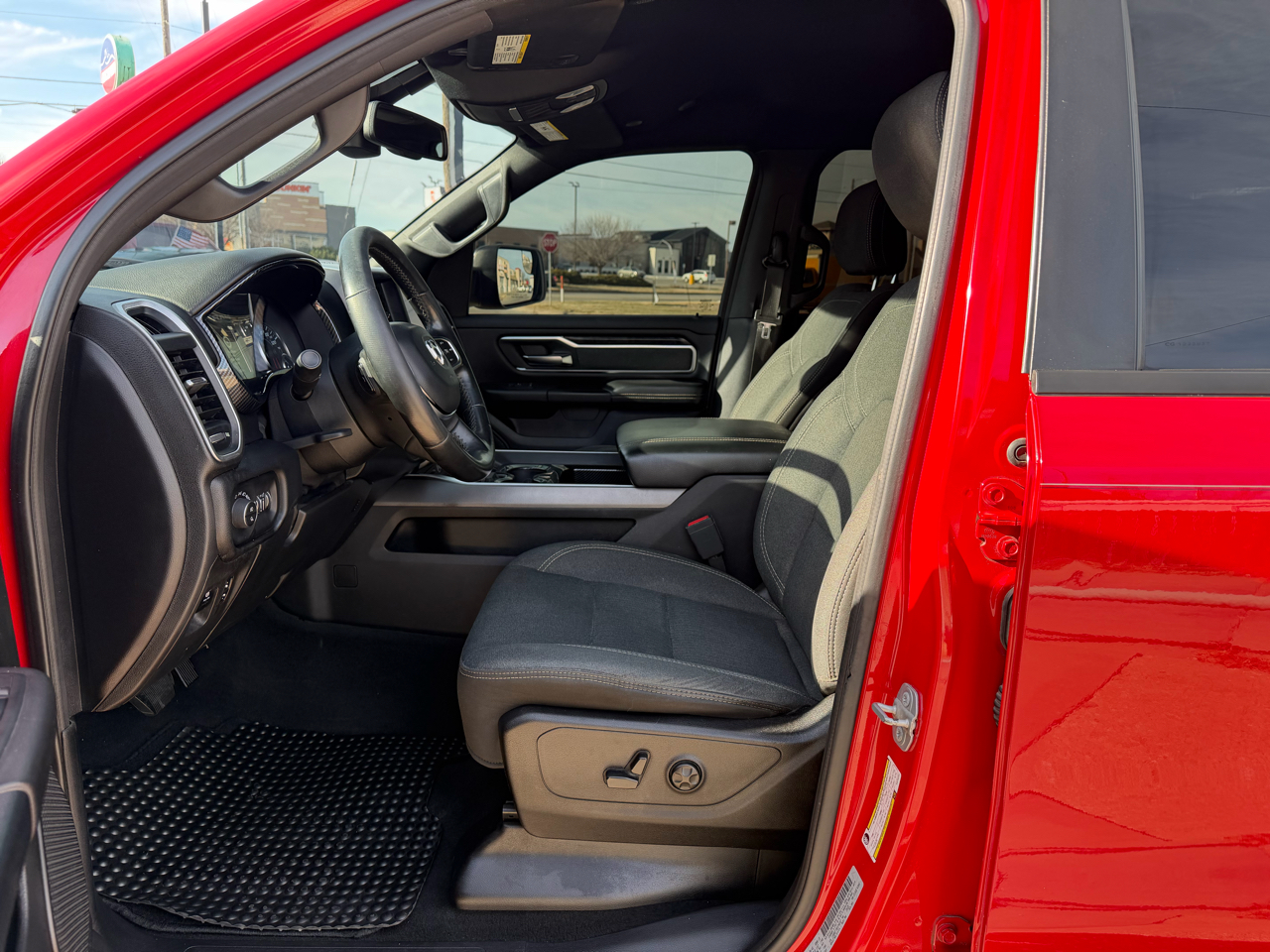 RAM 1500 Lone Star Crew Cab SB 2WD 2019