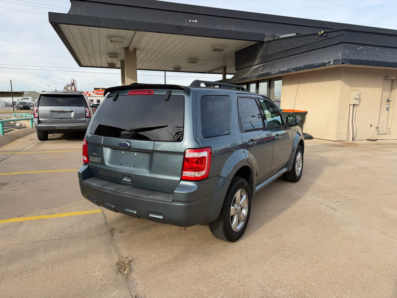Ford Escape XLT FWD 2012