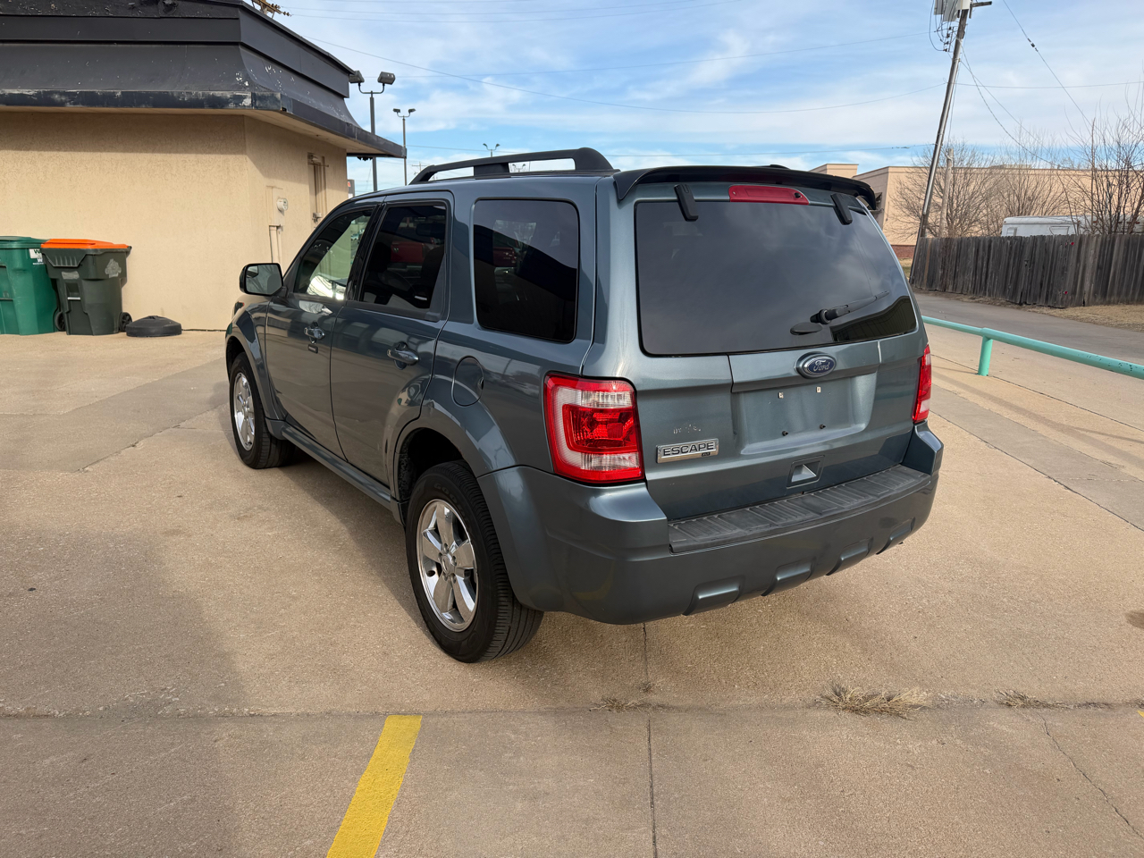 Ford Escape XLT FWD 2012