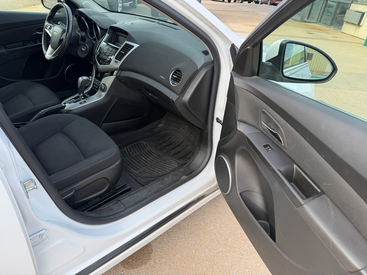 Chevrolet Cruze 1LT 2012