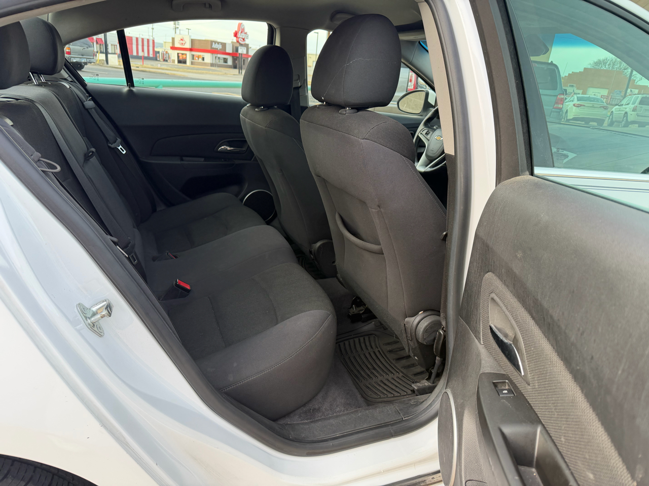 Chevrolet Cruze 1LT 2012