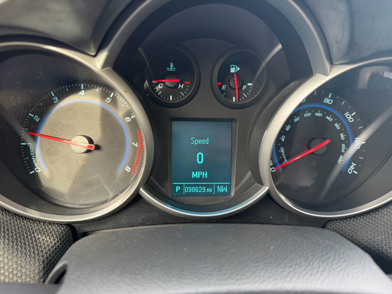 Chevrolet Cruze 1LT 2012