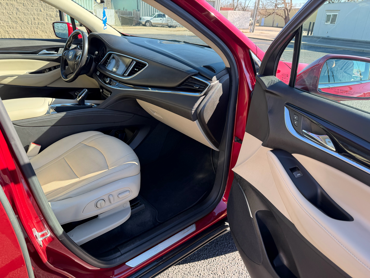 Buick Enclave Essence FWD 2019