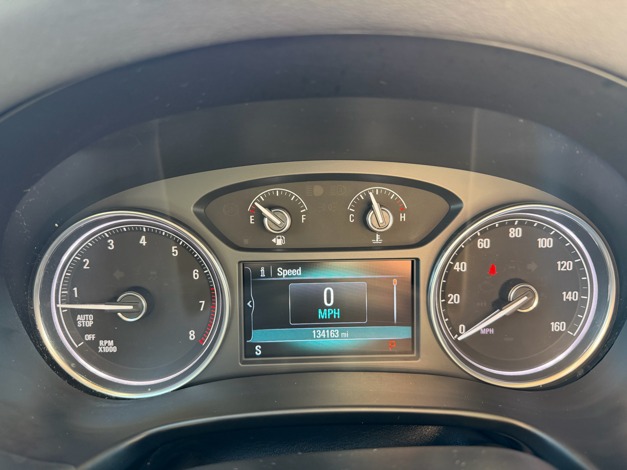 Buick Enclave Essence FWD 2019