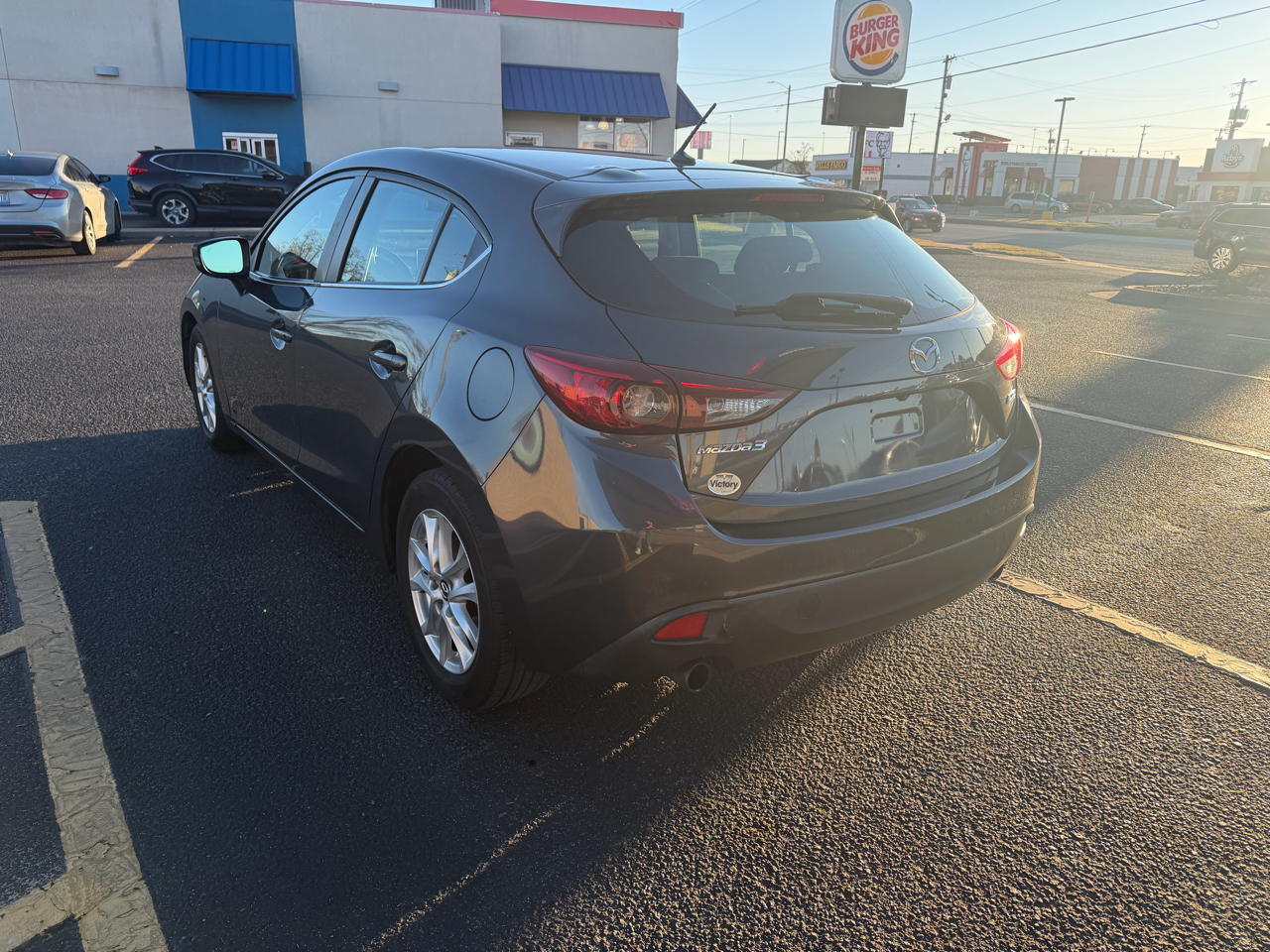 Mazda MAZDA3 i Touring 4D Hatchback 2016