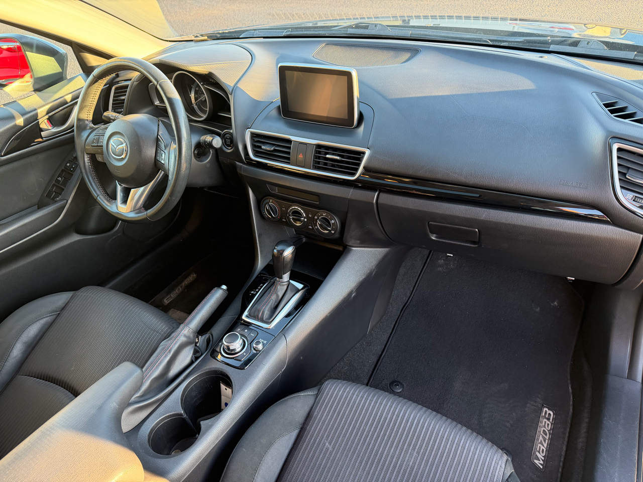 Mazda MAZDA3 i Touring 4D Hatchback 2016