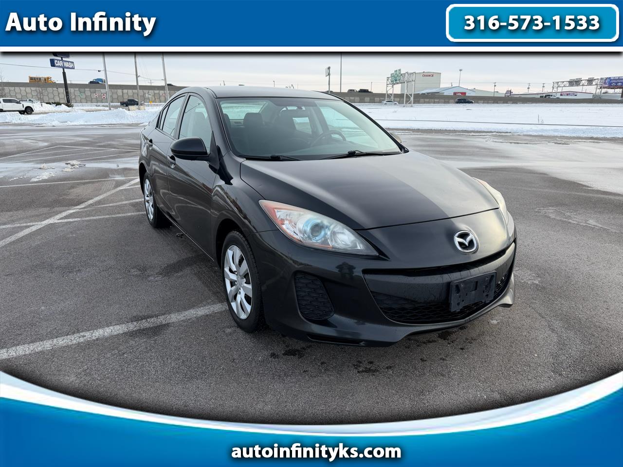 2013 Mazda MAZDA3 i Sport 4-Door