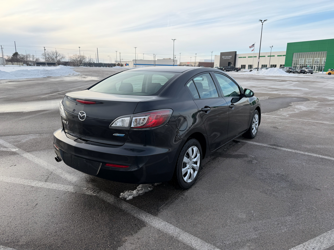 Mazda MAZDA3 i Sport 4-Door 2013