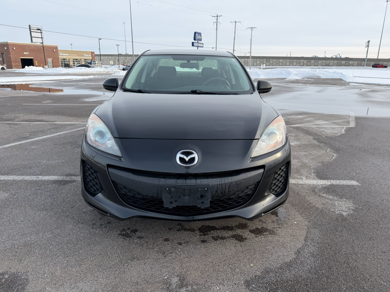 Mazda MAZDA3 i Sport 4-Door 2013
