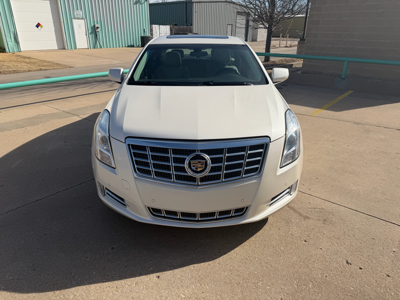 Cadillac XTS Luxury FWD 2015