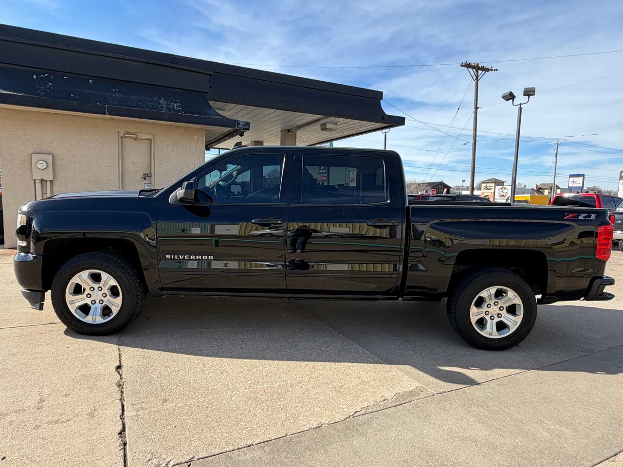 Chevrolet Silverado 1500 LT Z71 Crew Cab 4WD 2018