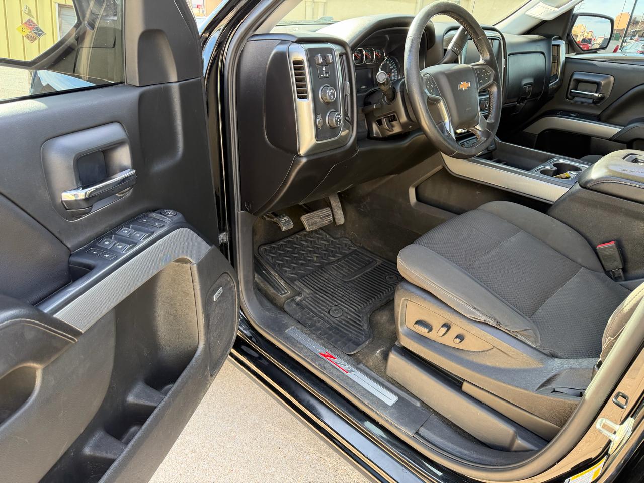 Chevrolet Silverado 1500 LT Z71 Crew Cab 4WD 2018