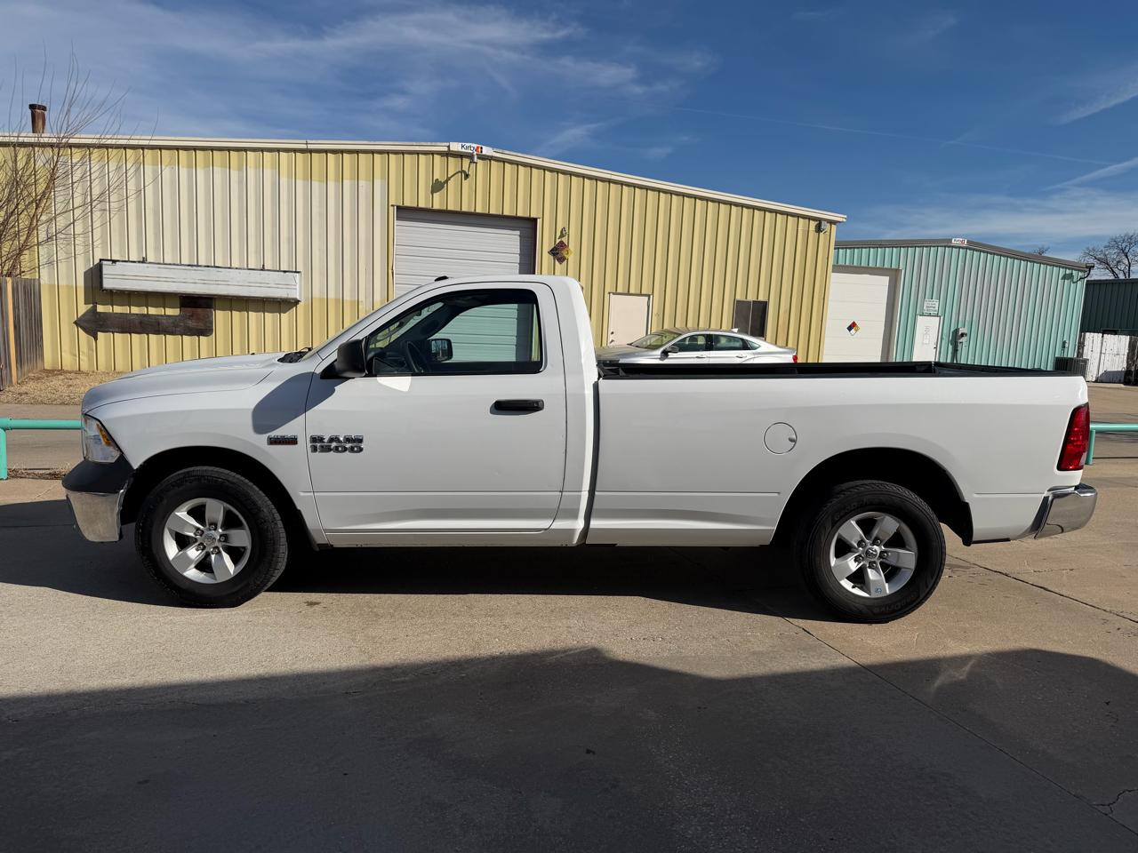 RAM 1500 Tradesman Regular Cab LWB 2WD 2018