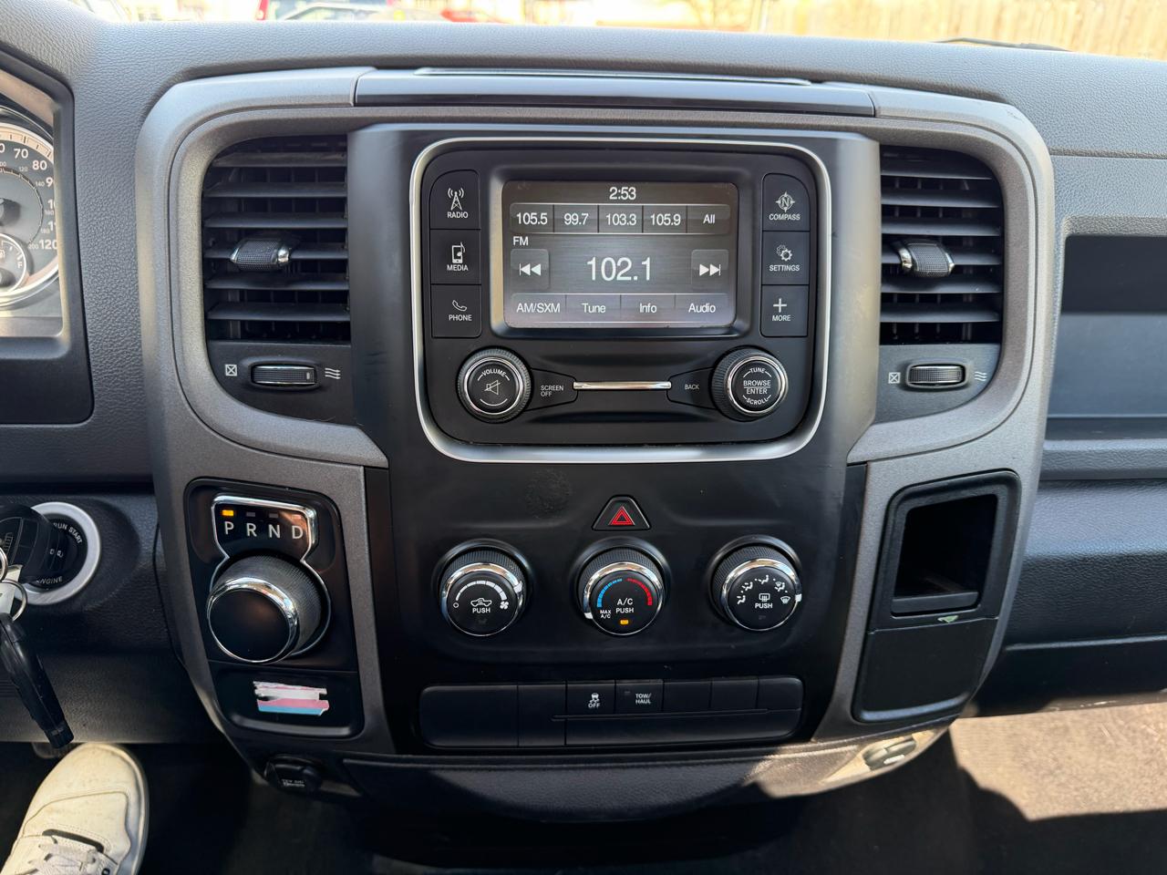 RAM 1500 Tradesman Regular Cab LWB 2WD 2018