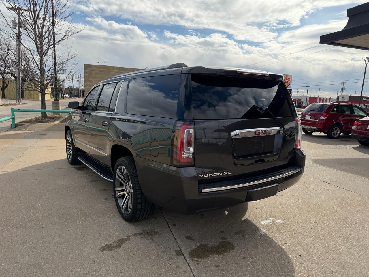 GMC Yukon XL Denali 4WD 2018