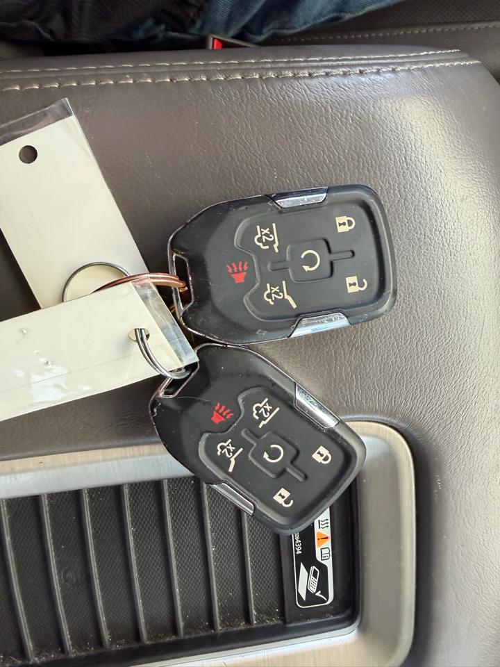 GMC Yukon XL Denali 4WD 2018