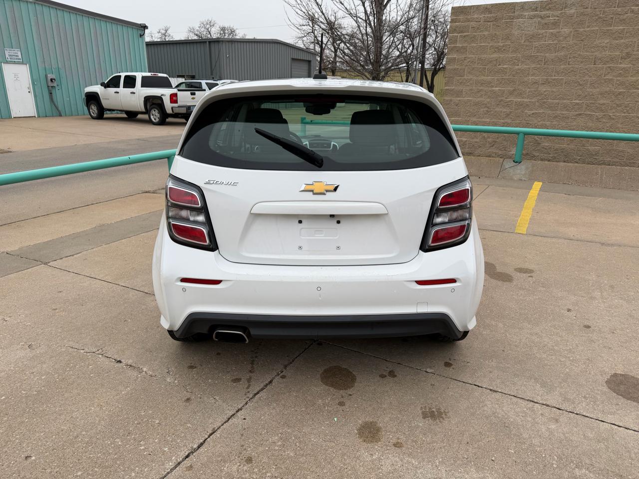 Chevrolet Sonic LT 4D Hatchback 2019