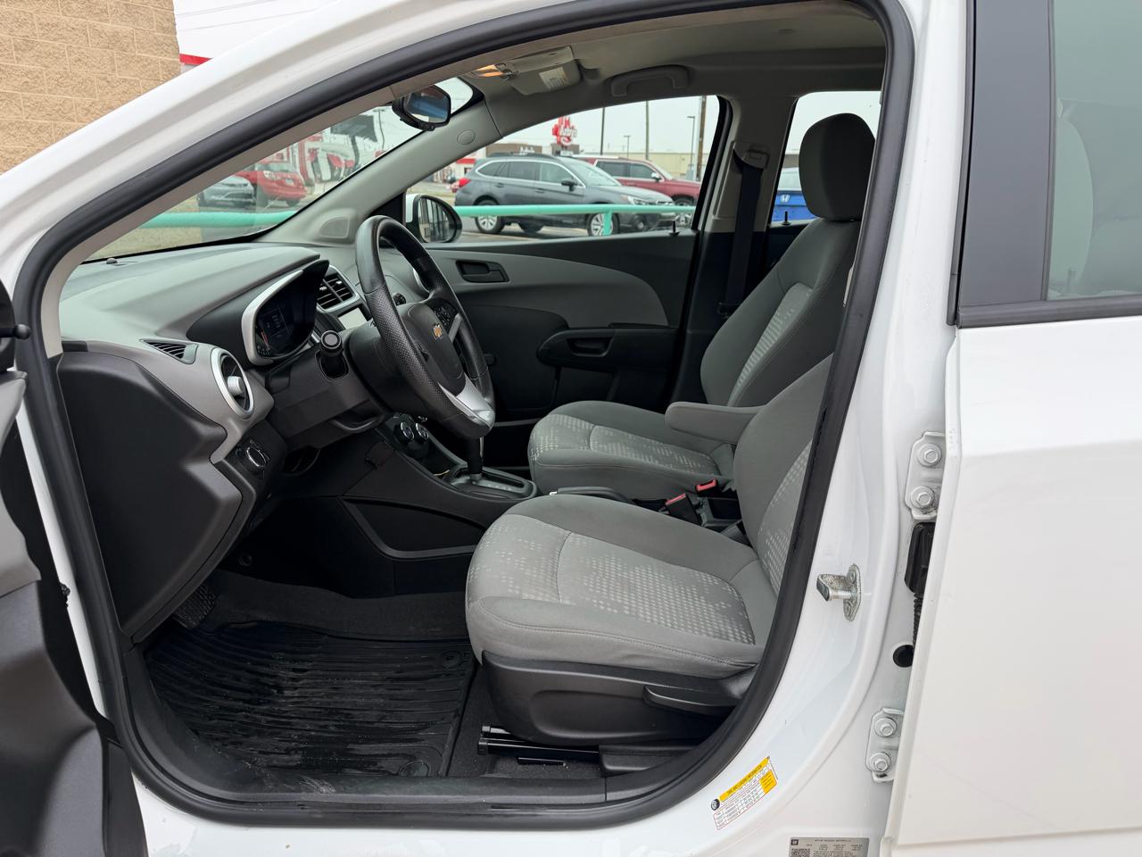 Chevrolet Sonic LT 4D Hatchback 2019