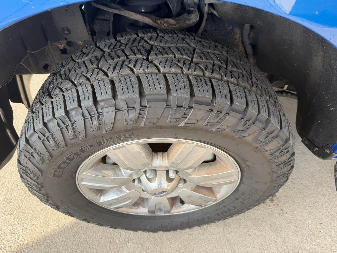 Ford F-150 XLT SuperCrew 4WD 2011