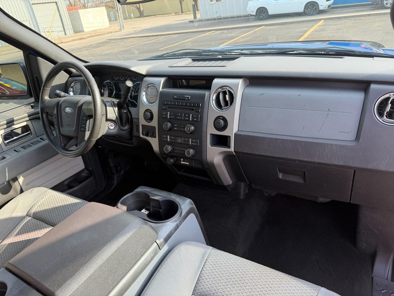 Ford F-150 XLT SuperCrew 4WD 2011