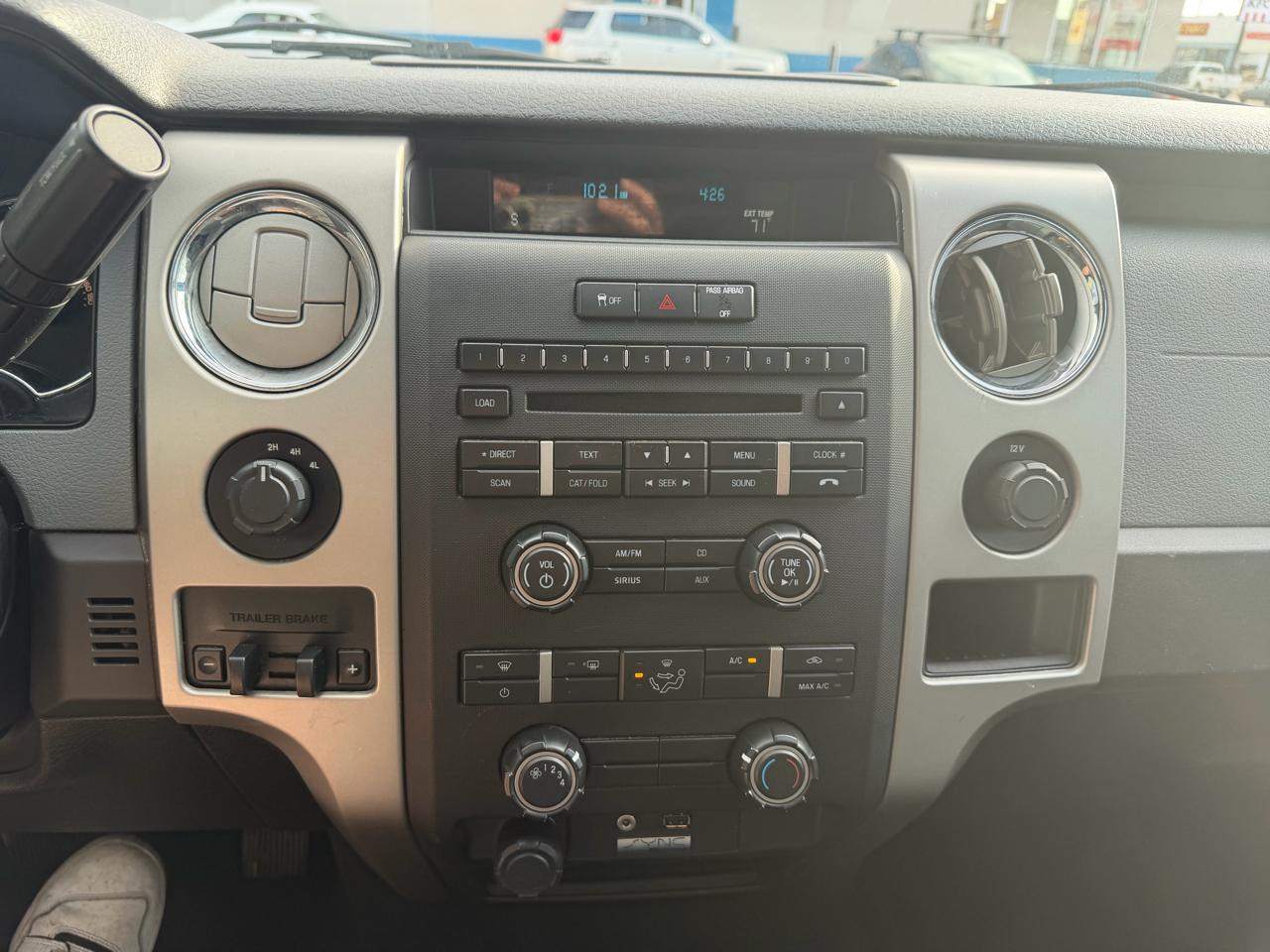 Ford F-150 XLT SuperCrew 4WD 2011