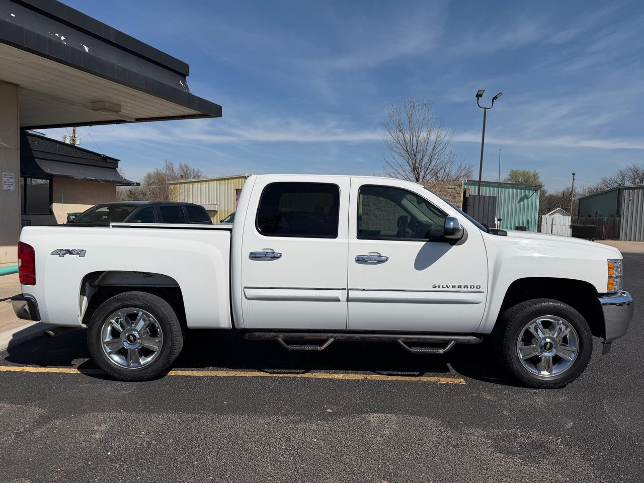 Chevrolet Silverado 1500 LT Crew Cab 4WD 2012