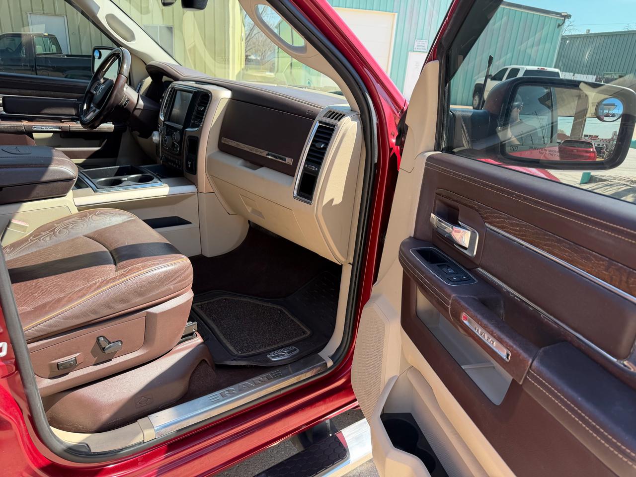 RAM 1500 Longhorn Crew Cab SWB 4WD 2015