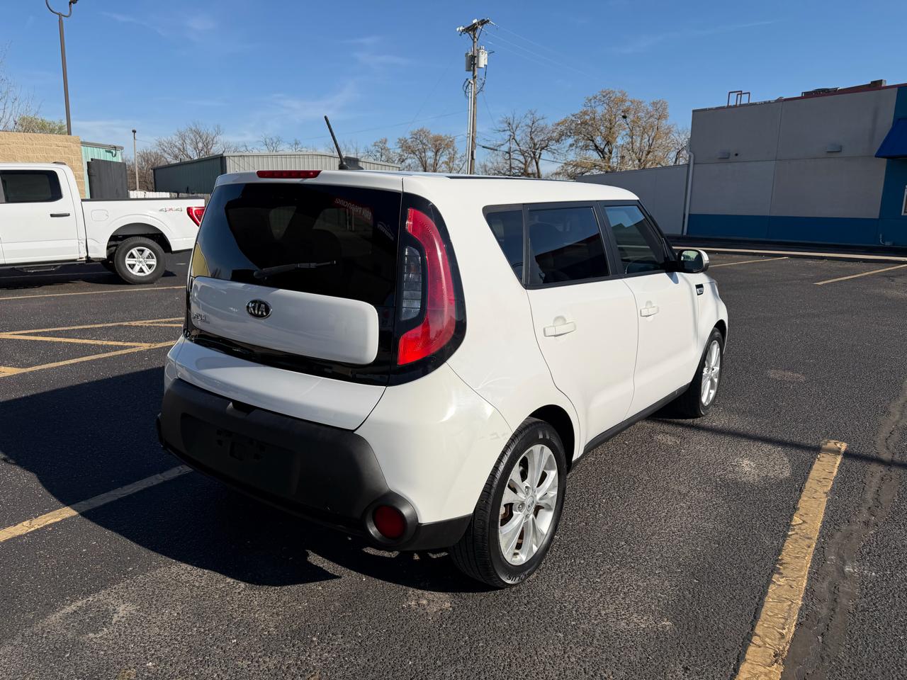 Kia Soul + 4D Wagon 2014