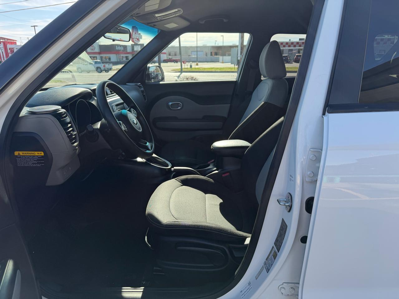 Kia Soul + 4D Wagon 2014