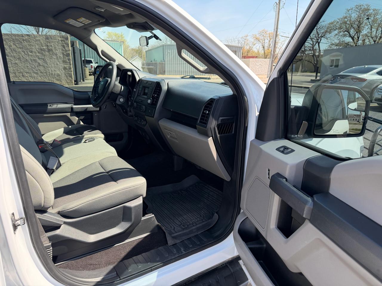 Ford F-150 XL SuperCrew 5.5-ft. Bed 4WD 2020