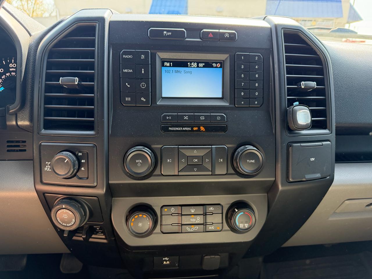 Ford F-150 XL SuperCrew 5.5-ft. Bed 4WD 2020