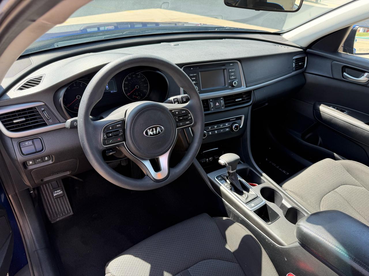 Kia Optima LX 2017