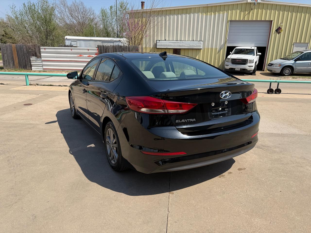 Hyundai Elantra SE 4D Sedan 2017