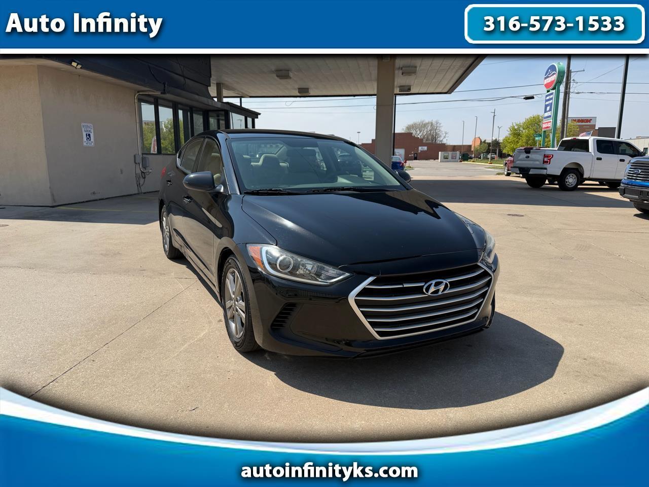 2017 Hyundai Elantra SE 4D Sedan