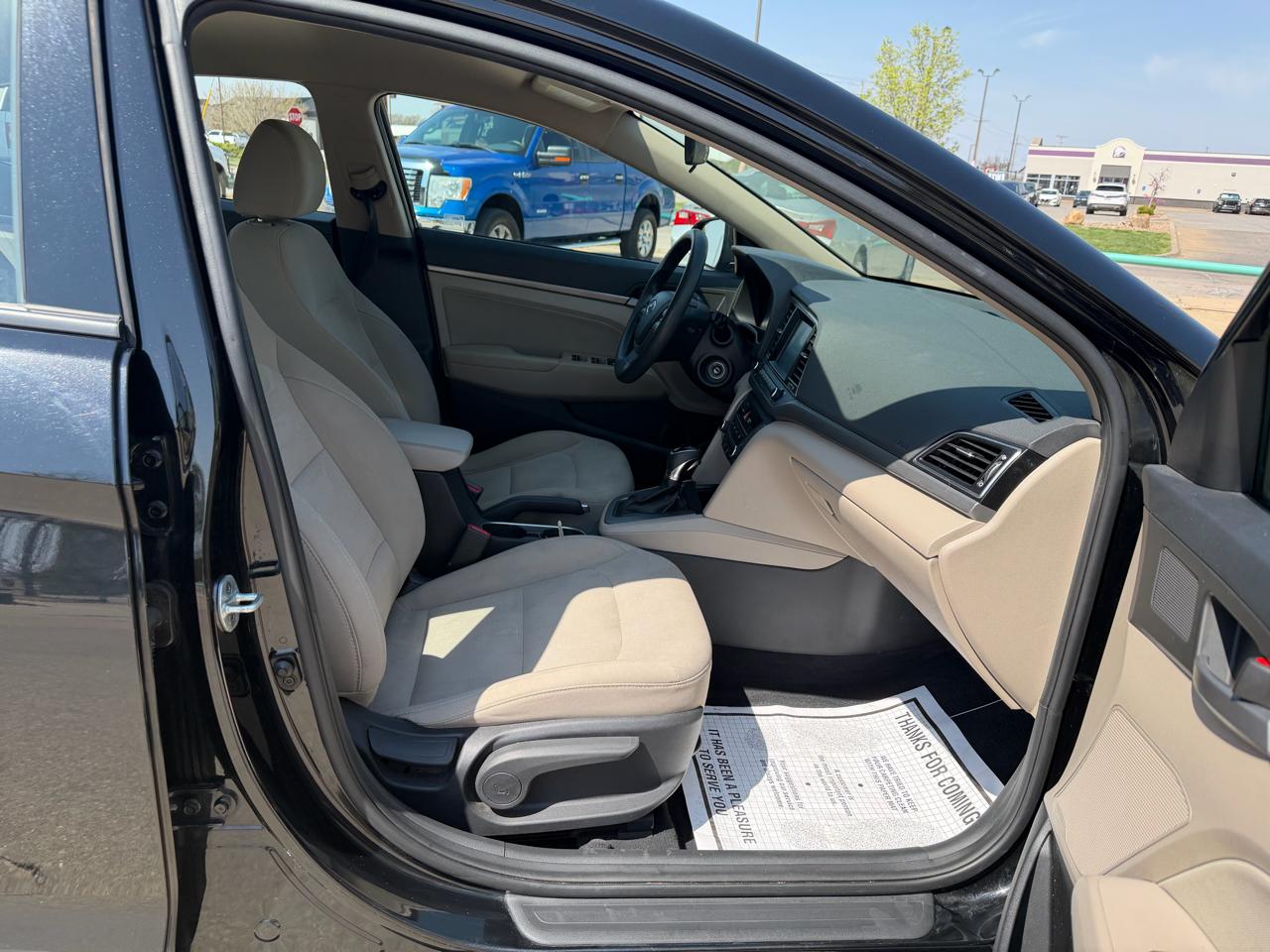 Hyundai Elantra SE 4D Sedan 2017