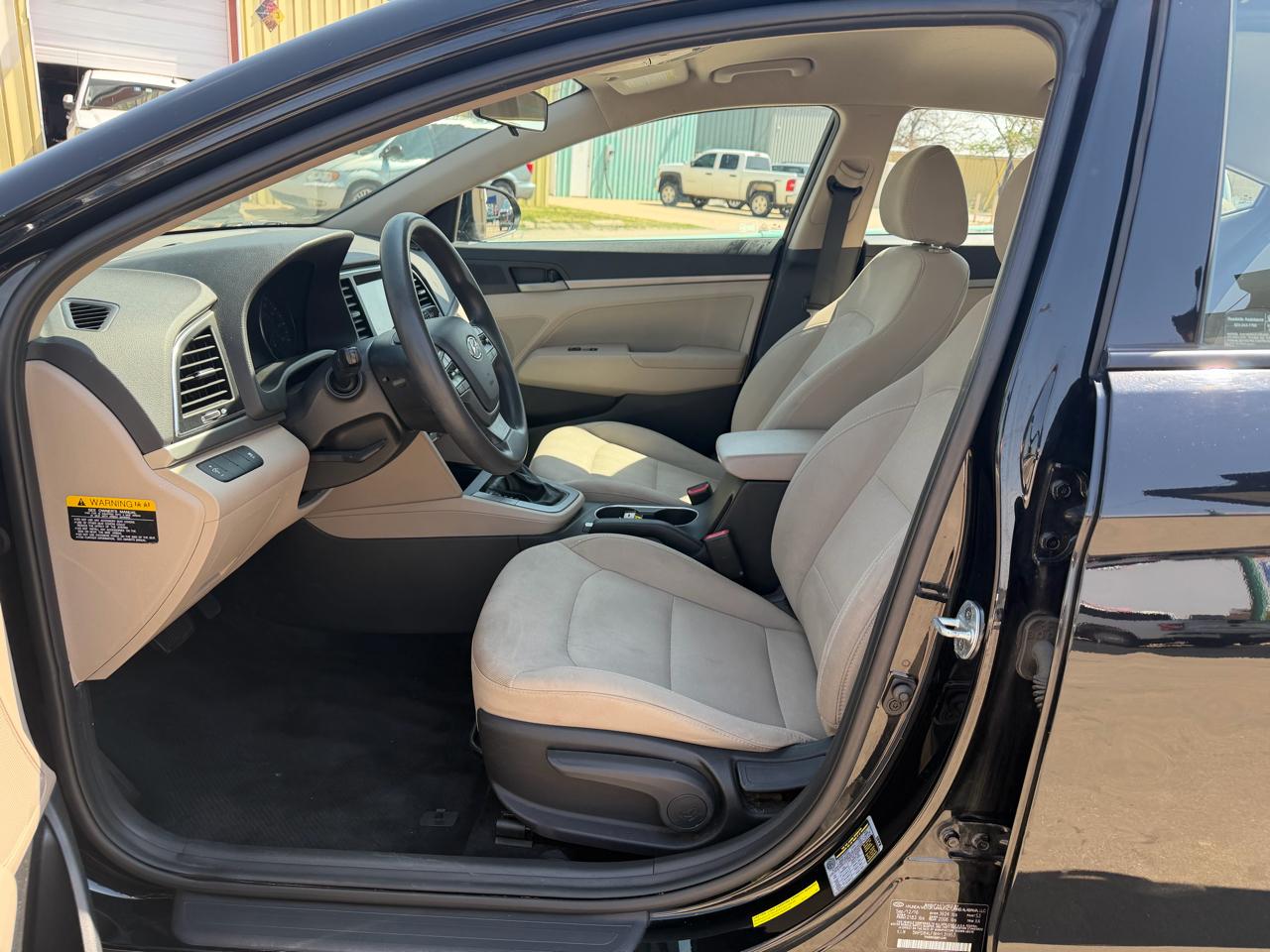 Hyundai Elantra SE 4D Sedan 2017