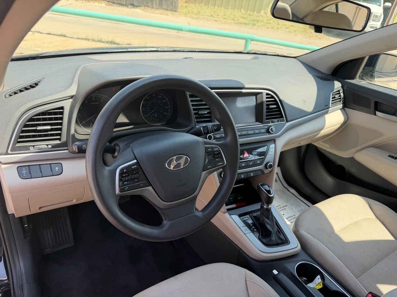 Hyundai Elantra SE 4D Sedan 2017