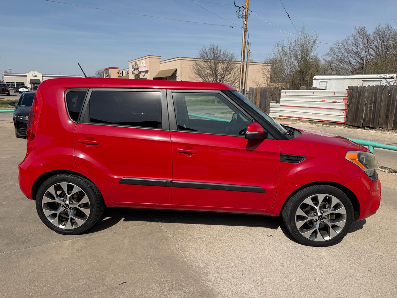 Kia Soul ! 4D Wagon 2013