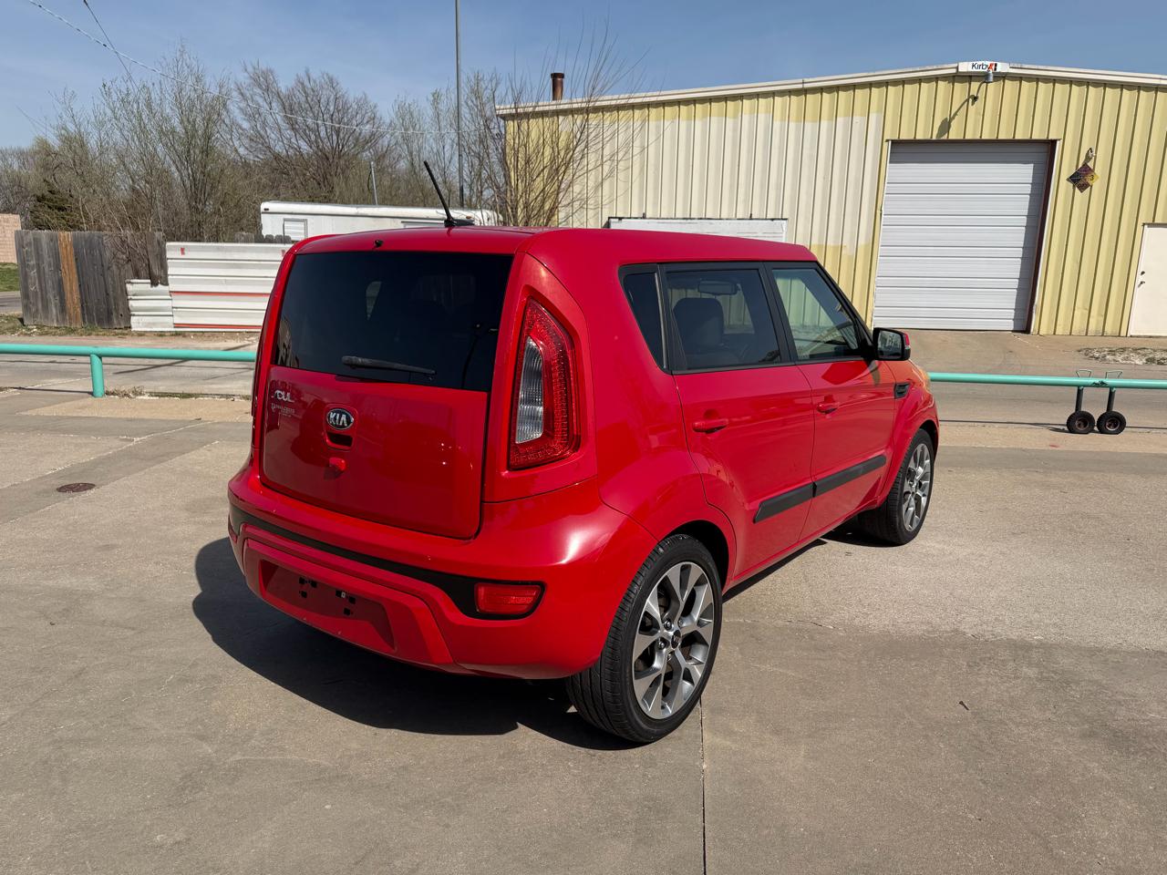 Kia Soul ! 4D Wagon 2013