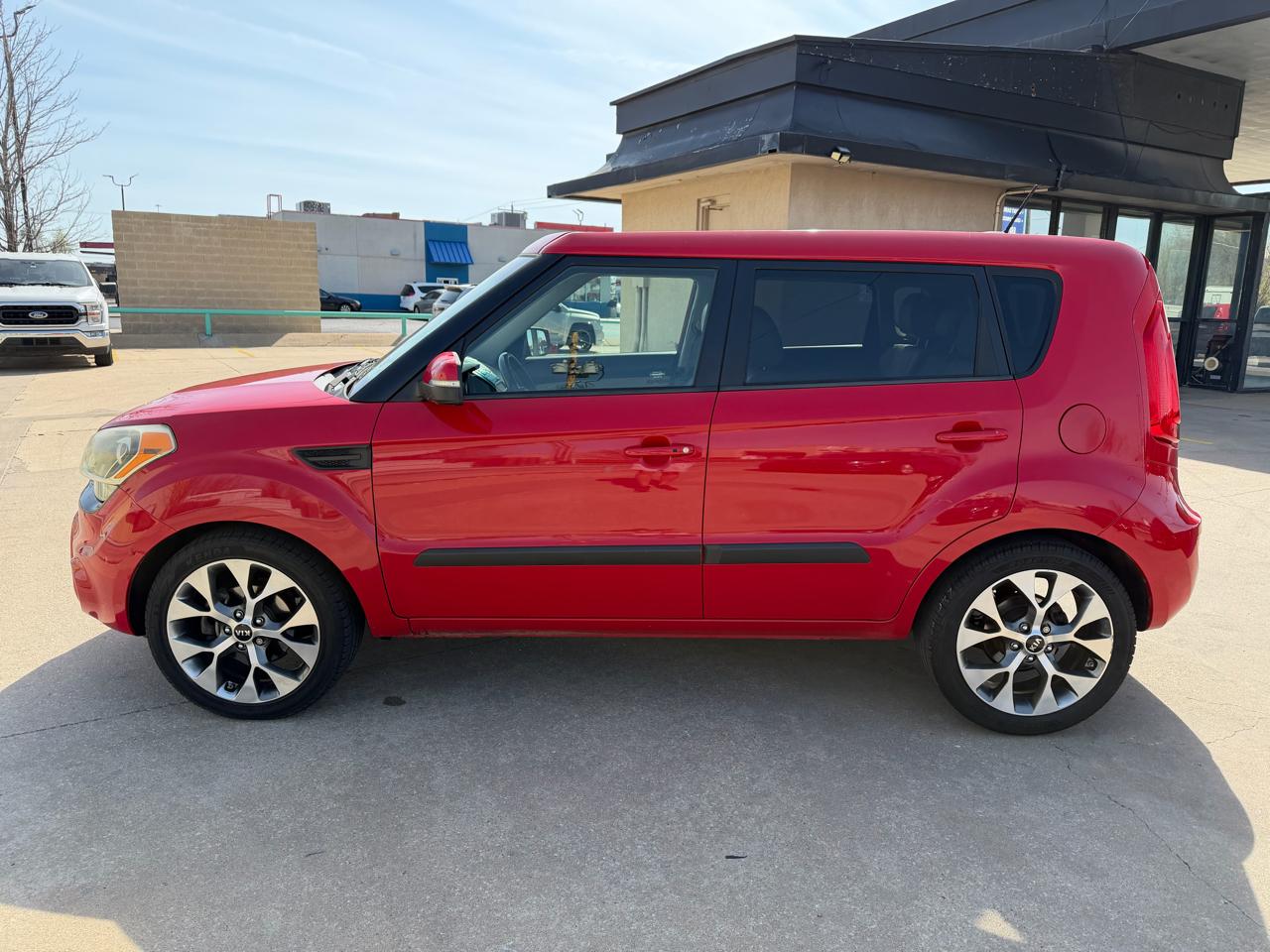 Kia Soul ! 4D Wagon 2013