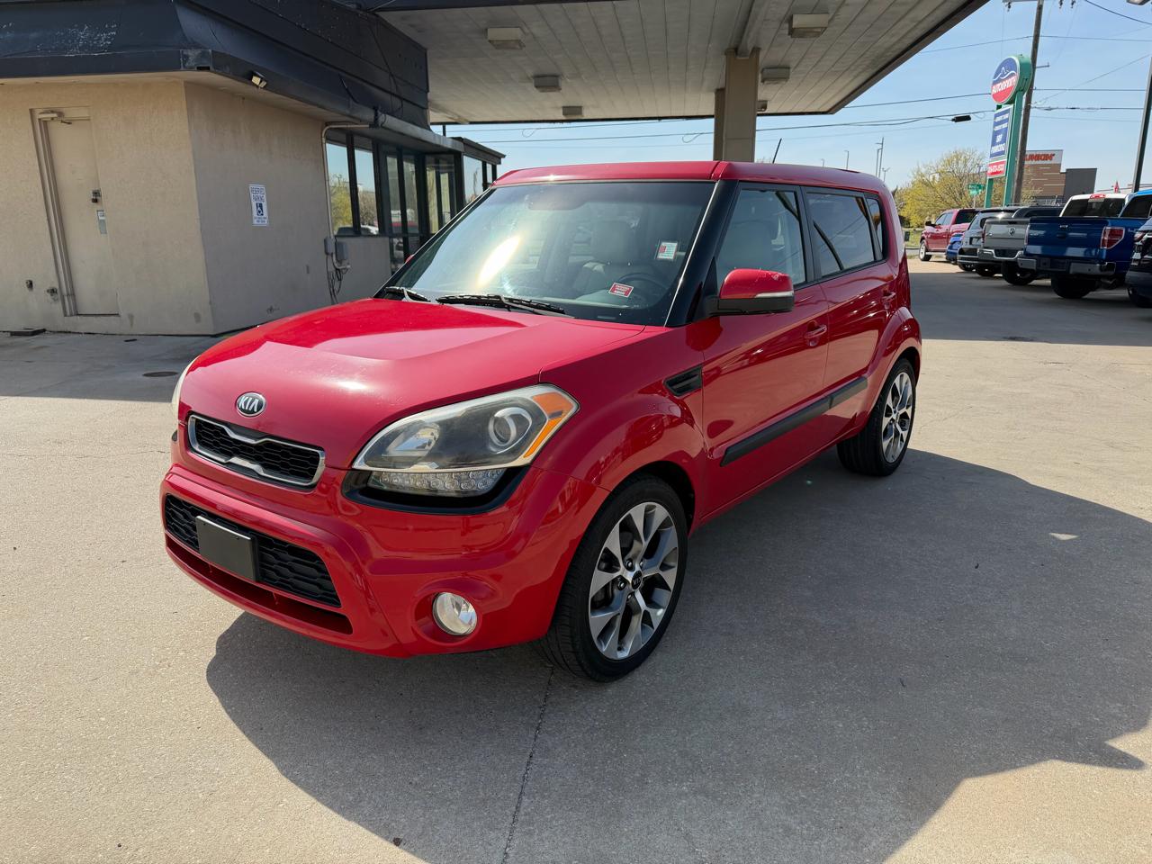 Kia Soul ! 4D Wagon 2013