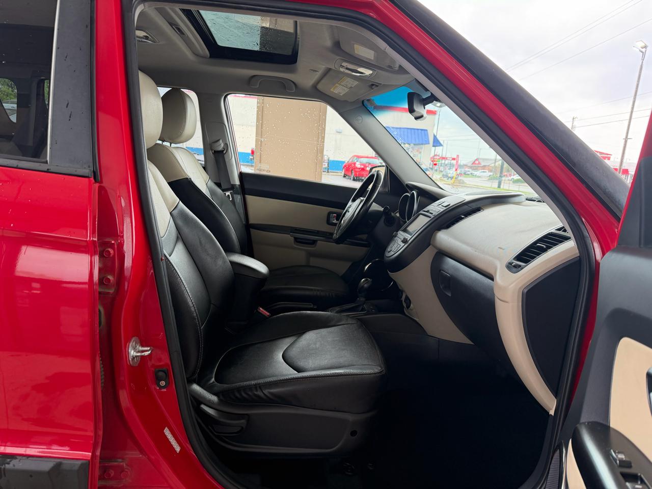 Kia Soul ! 4D Wagon 2013