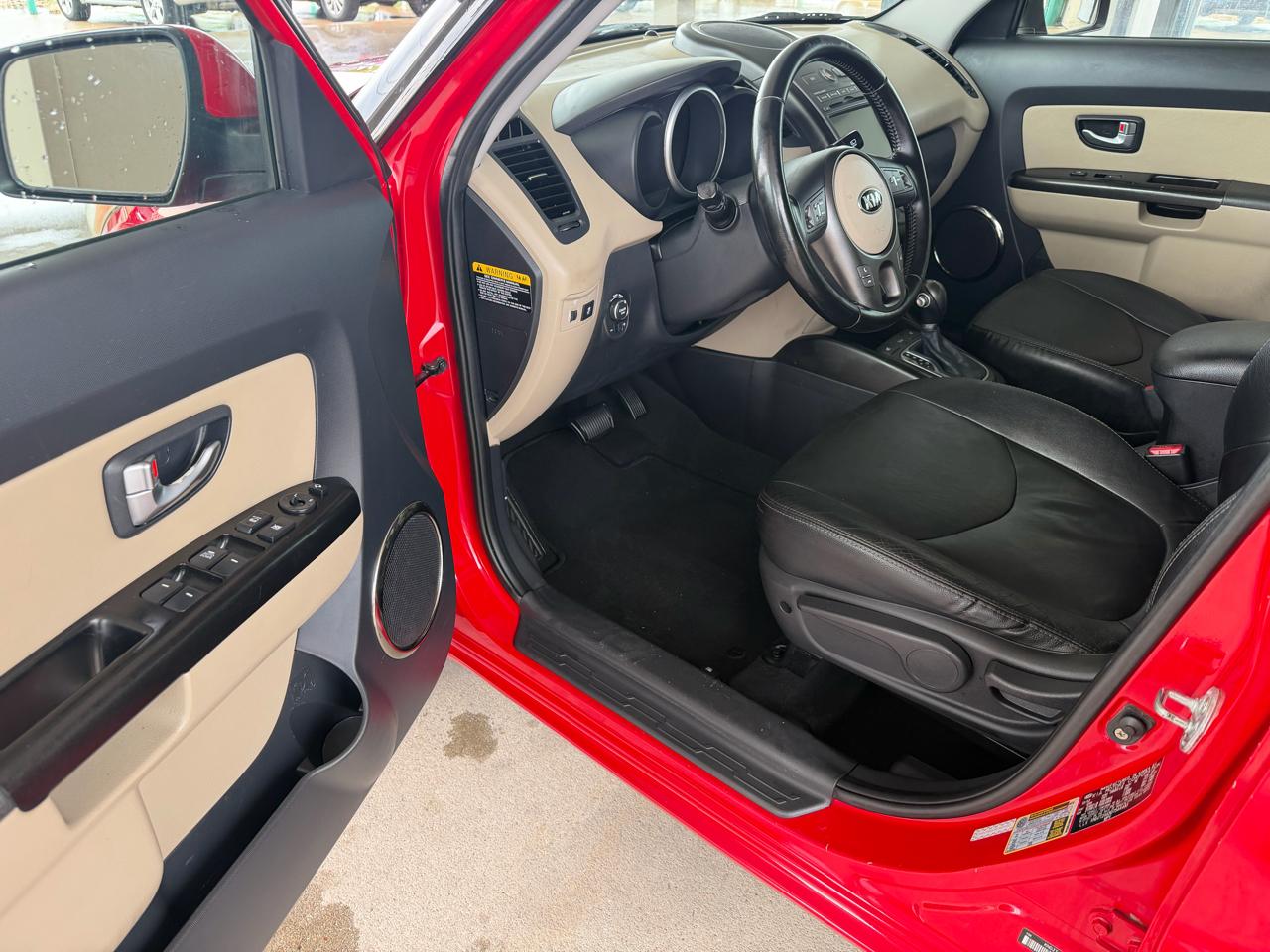 Kia Soul ! 4D Wagon 2013