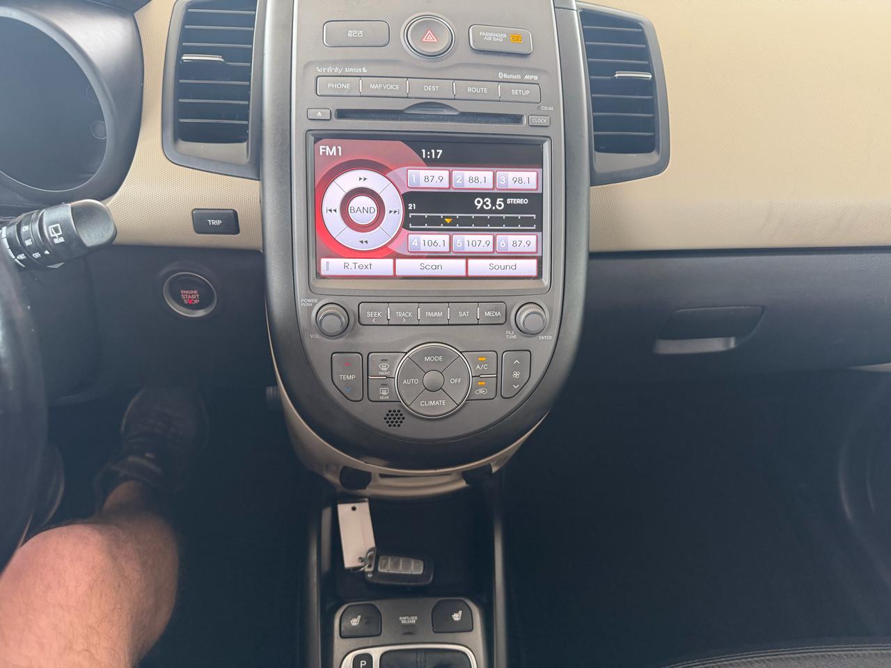 Kia Soul ! 4D Wagon 2013