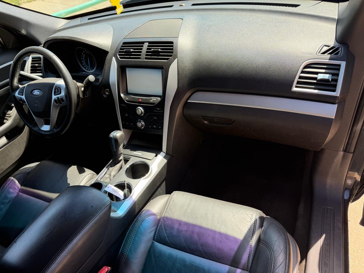 Ford Explorer XLT FWD 2014