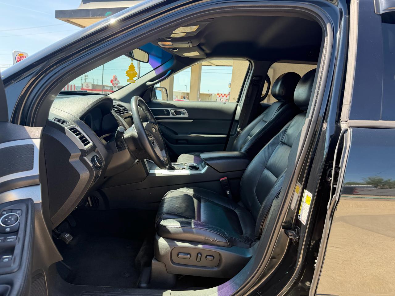 Ford Explorer XLT FWD 2014