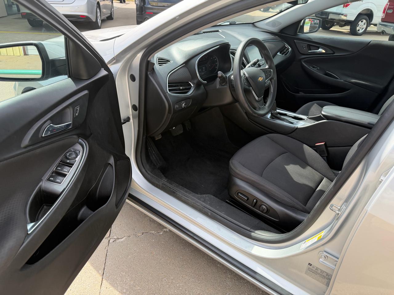 Chevrolet Malibu 1LT 2017