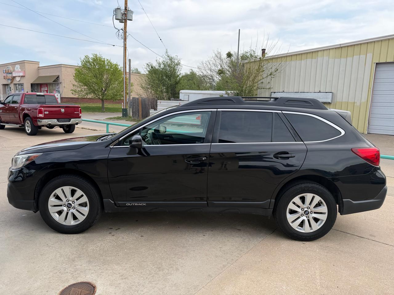 Subaru Outback 2.5i Premium 2018