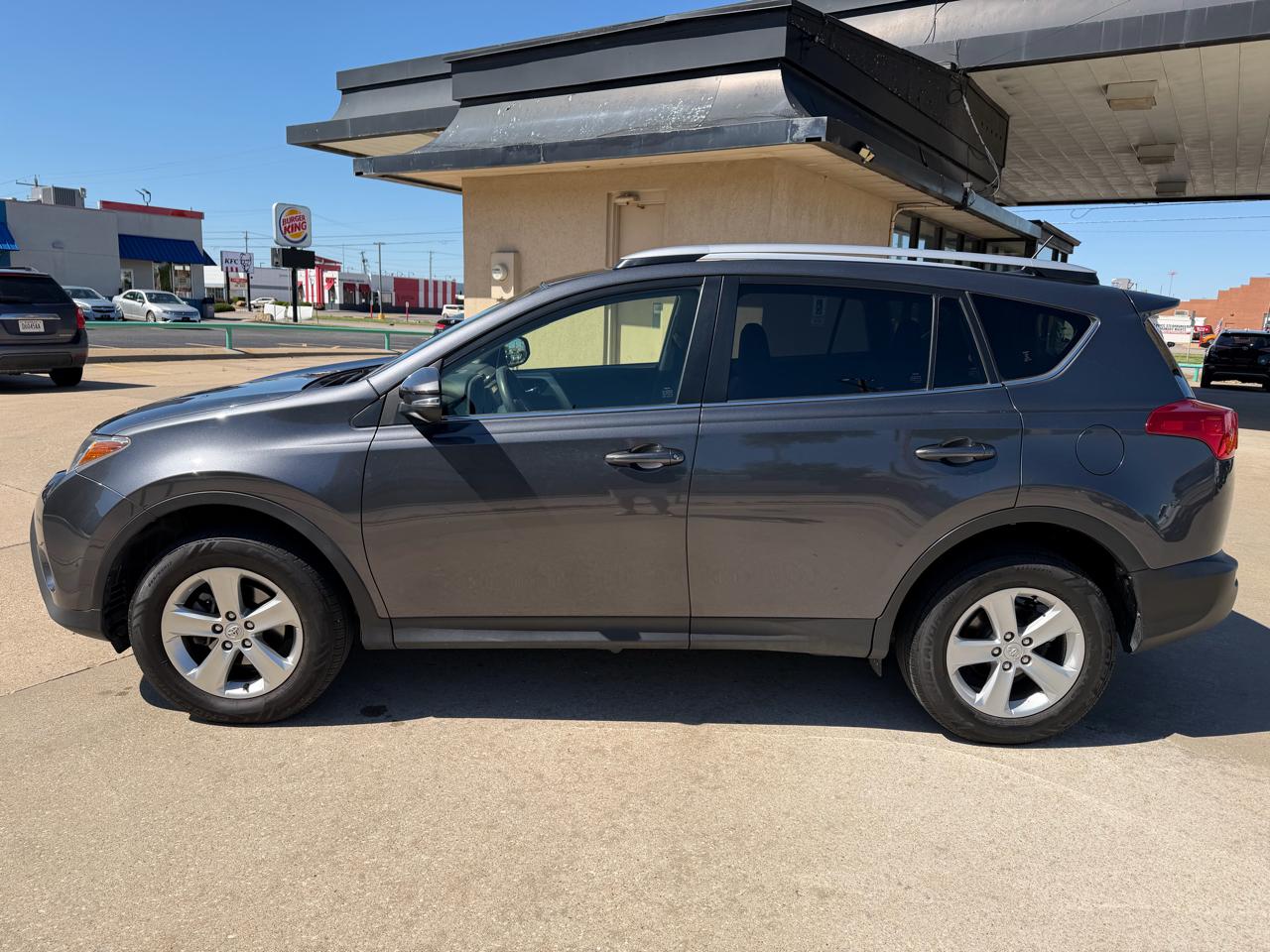 Toyota RAV4 XLE AWD 2014